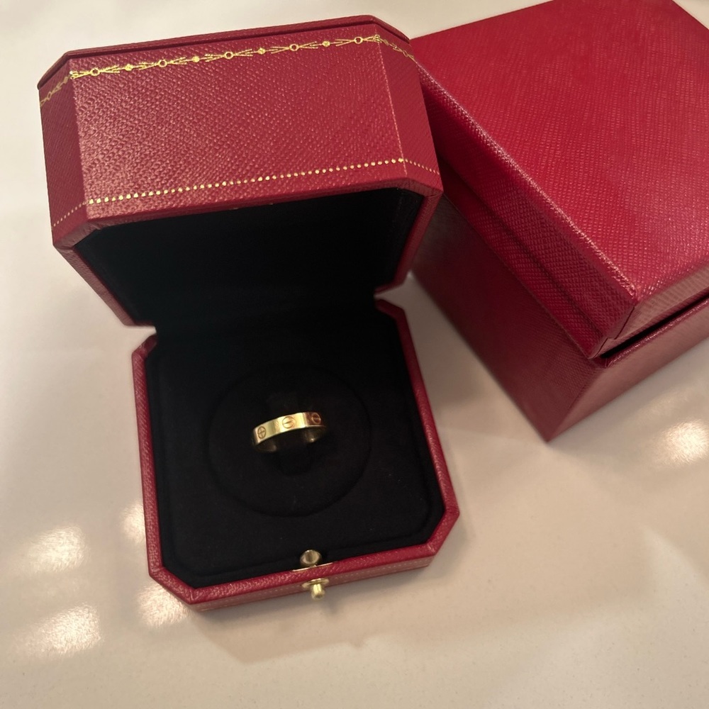 18K yellow gold carrier love band - size 51